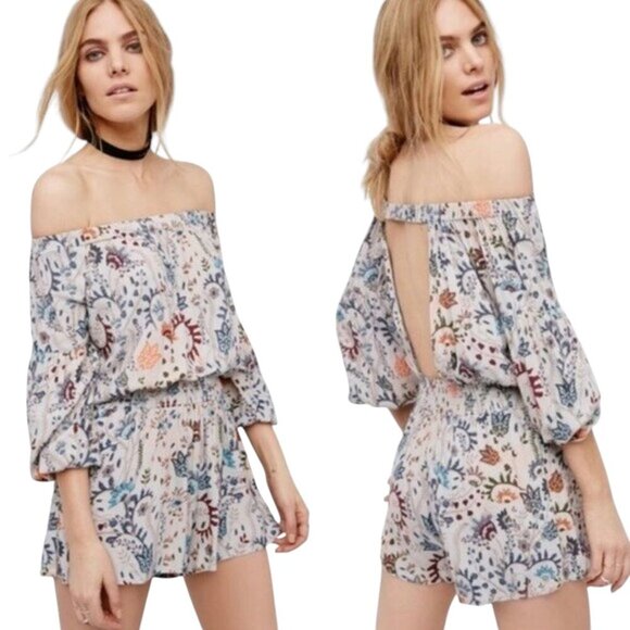 Free People Pretty and Free Romper Off Shoulder Floral Patterned Grey Blue Sz M - Picture 1 of 9